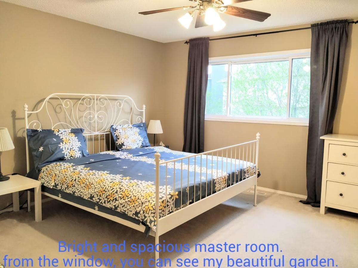Brother Li Homestay YYC Exterior foto