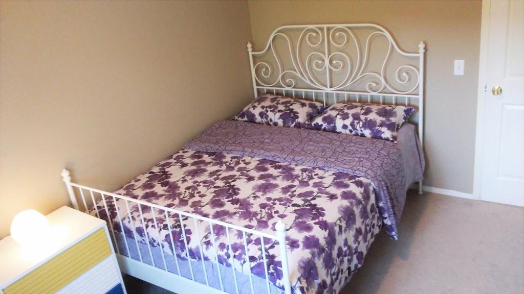 Brother Li Homestay YYC Exterior foto